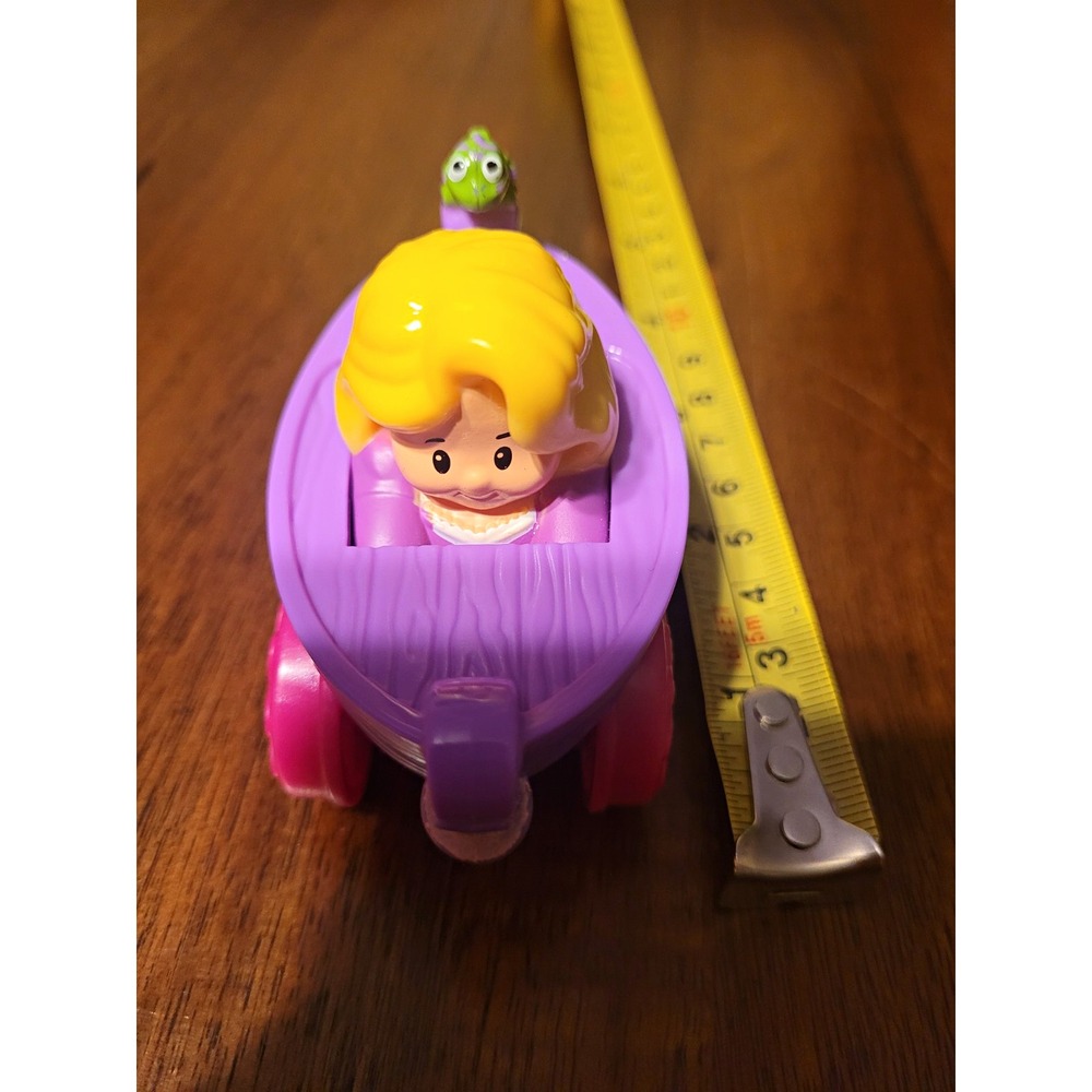 Fisher-Price Little People Disney Princess Rapunzel & Pascal Parade Float Boat